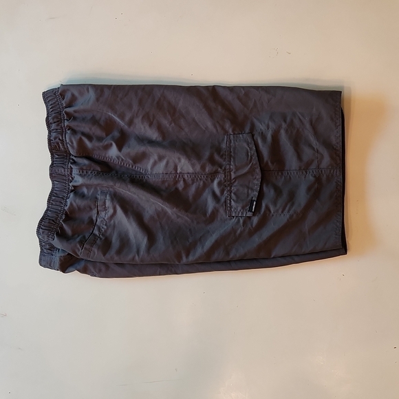 Quicksilver gray extra large elastic waist shorts - Picture 2 of 11